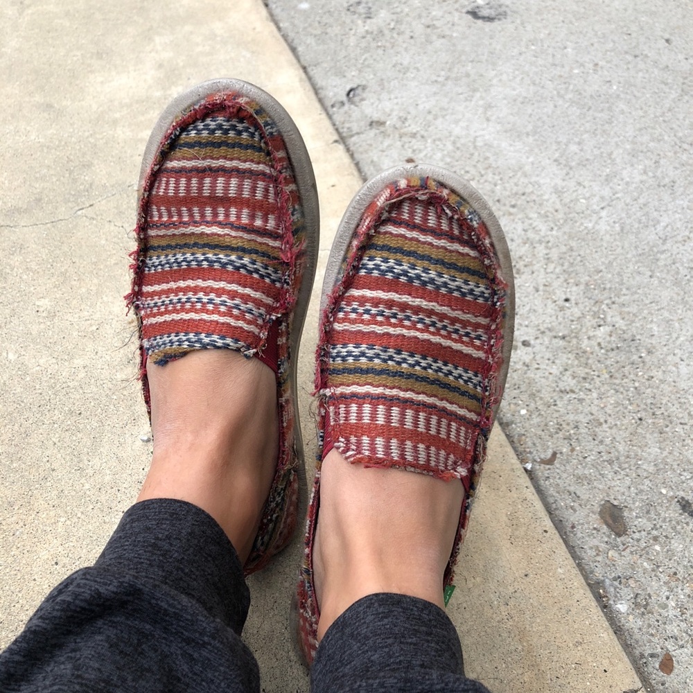 Sanuks